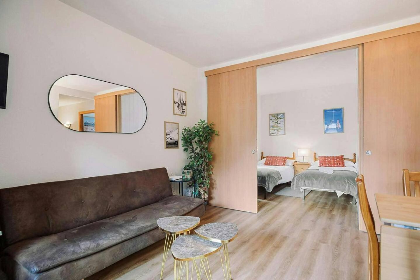 サジェント・デ・ガジェゴLa Casita Del Arbolアパートメント エクステリア 写真